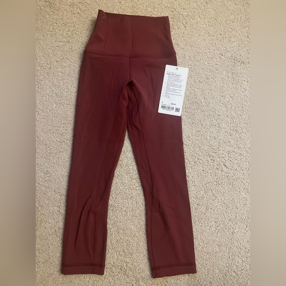 Align cropped leggings
